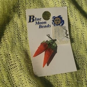 🖐5/$25🖐NEW Blue Moon Beads Chili Pepper charm